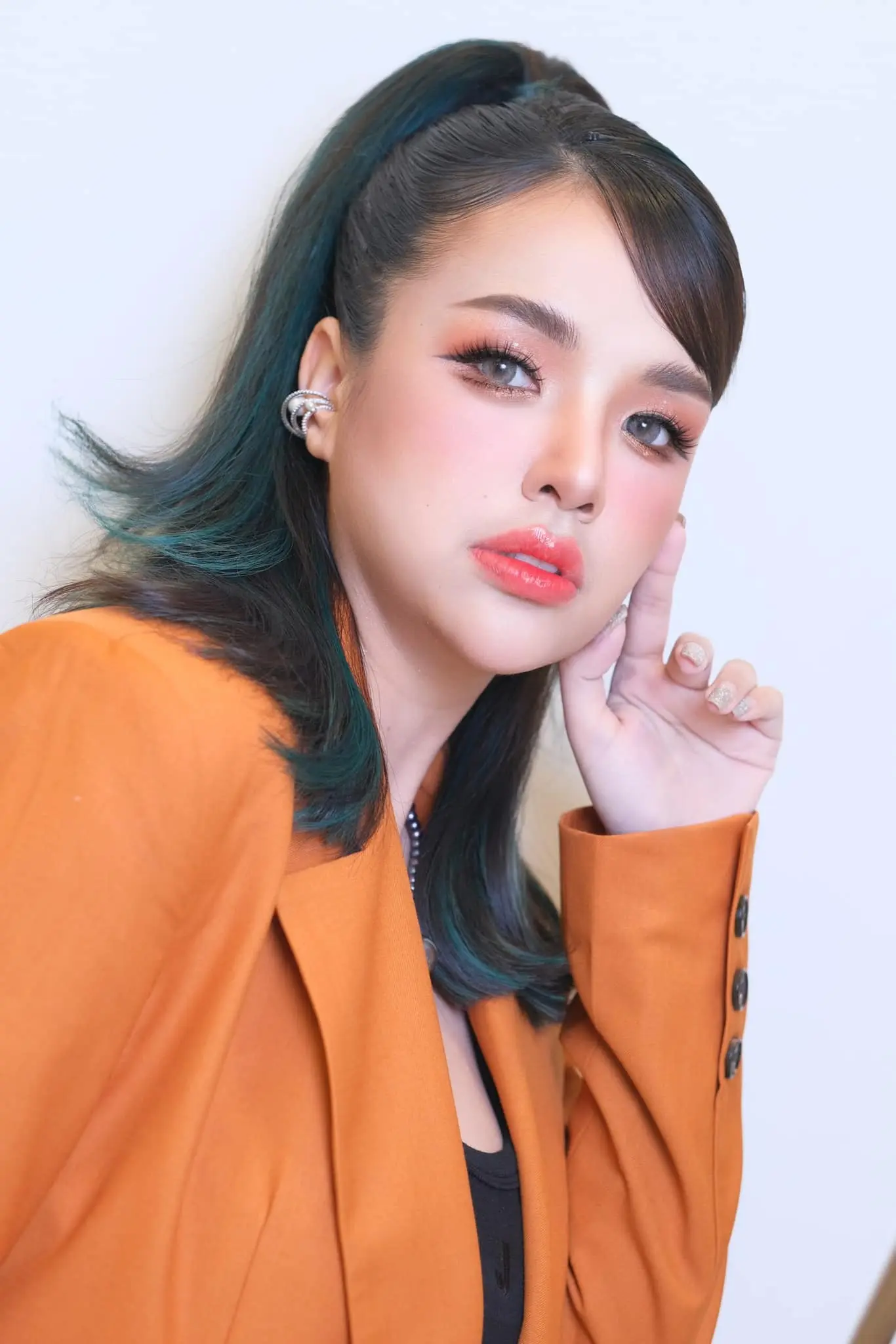 เจนนี่-min