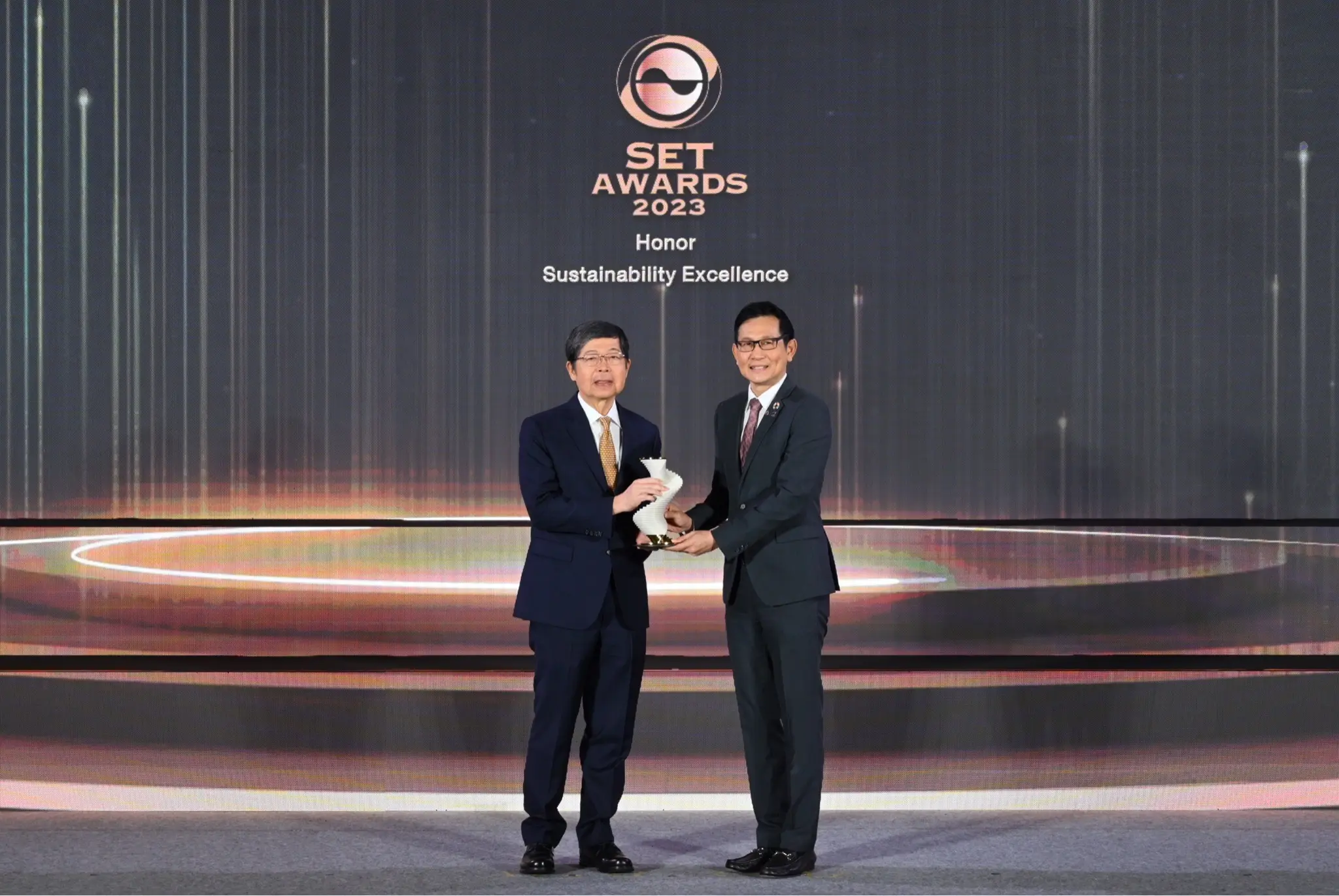 25661121 PressRelease ปตท.-ได้รับยกย่อง-หุ้นยั่งยืน-ระด 1