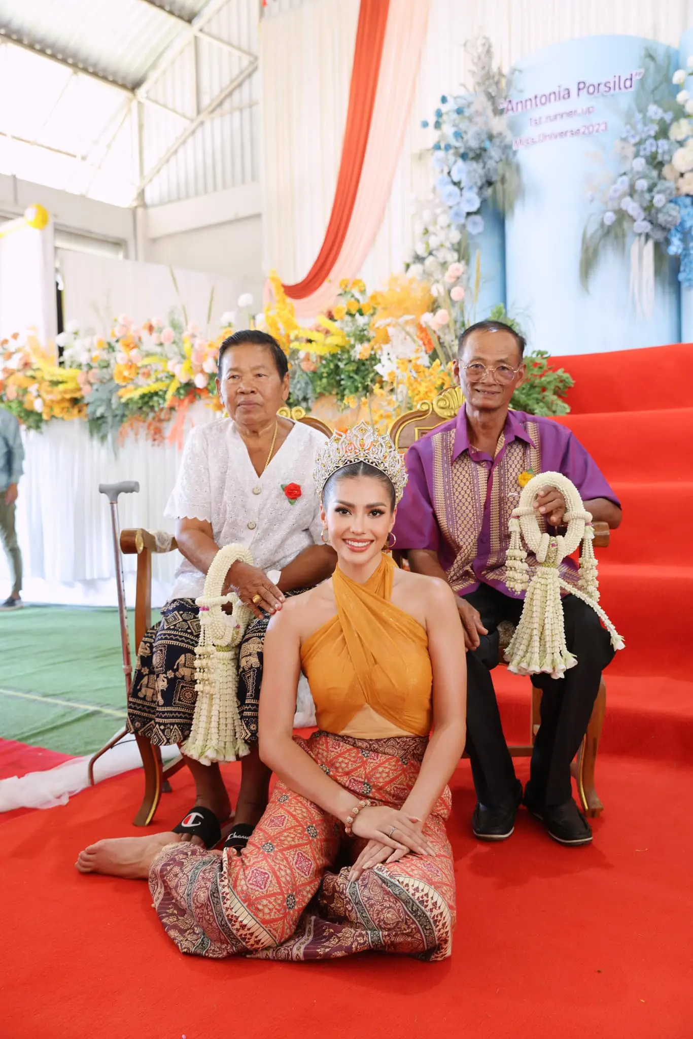 เลขเด็ด-ทะเบียนรถแห่-แอนโทเนีย-โพซิ้ว-6-min