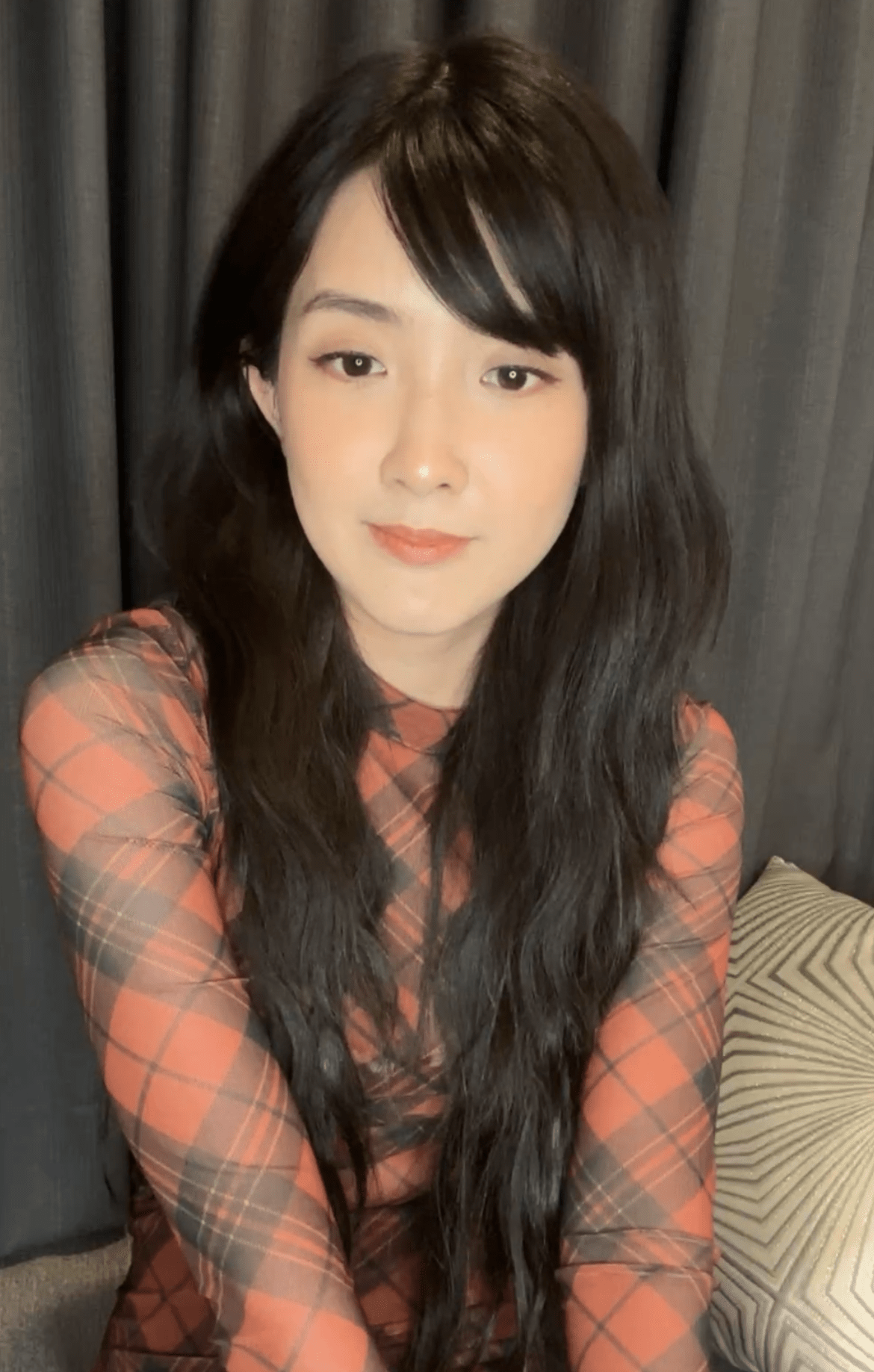 S 21102634 0-min