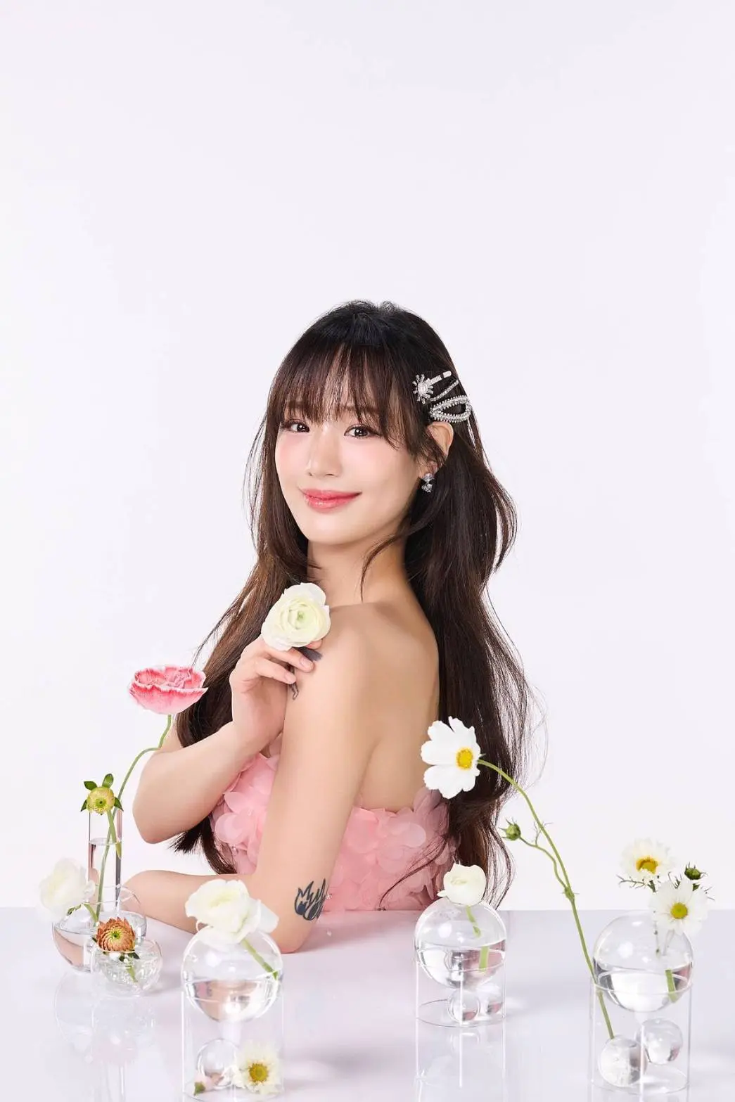 340948 0-min