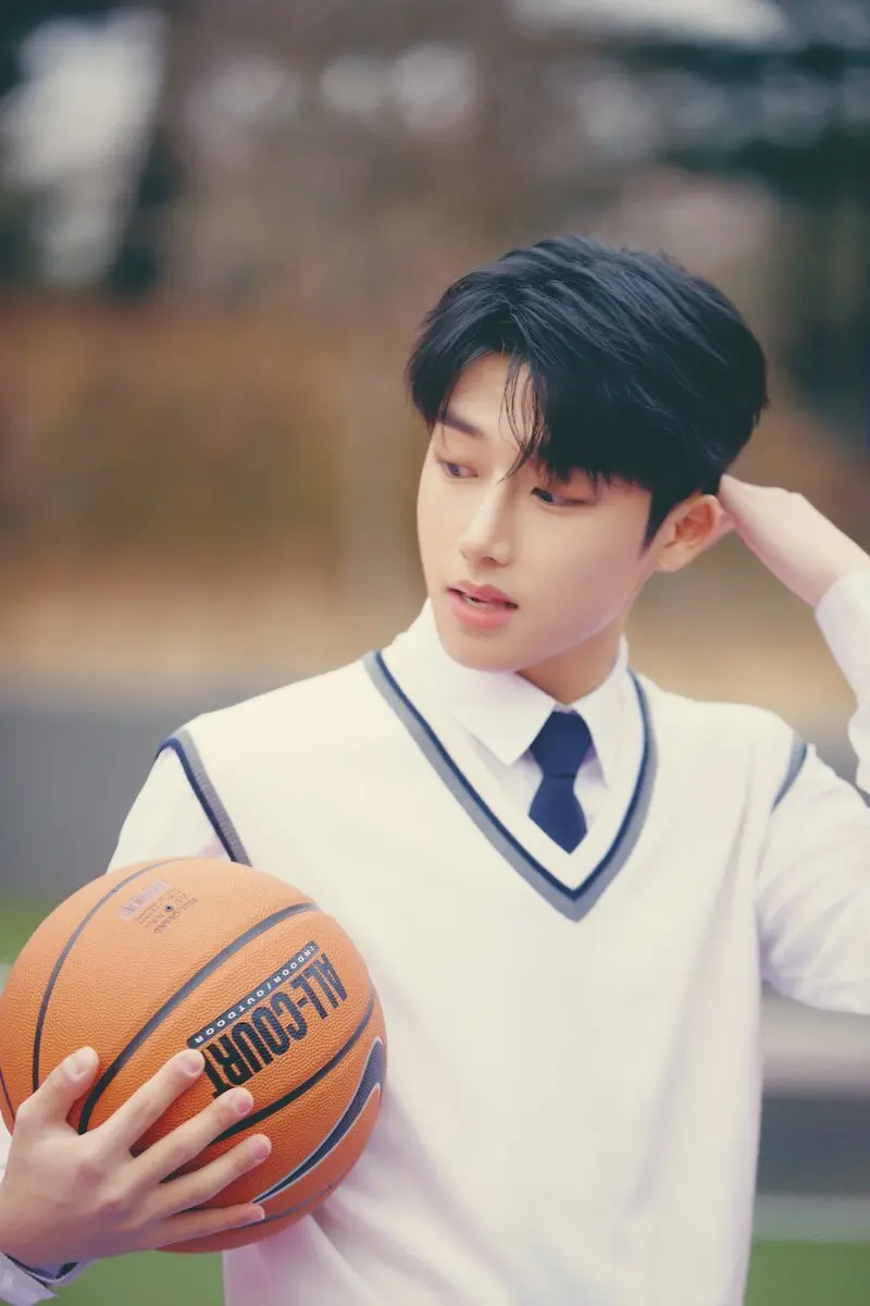 ชินแจวอน ออกจาวง The Wind -min