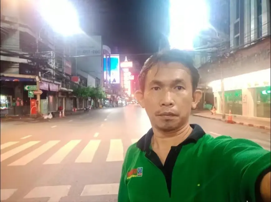 ตรามรอยลิซ่า-deechatchai-10-min