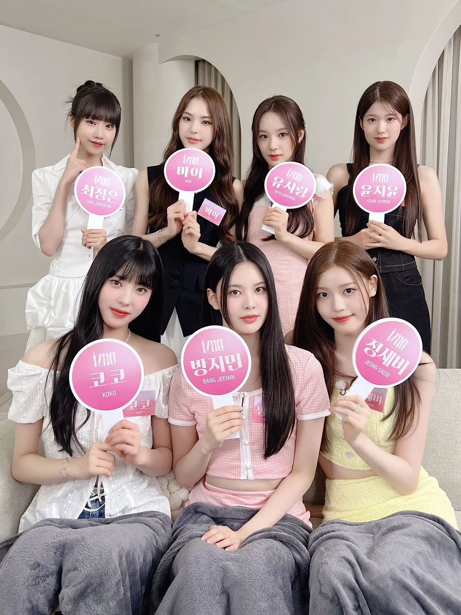 izna งาน KCON LA 2024-min