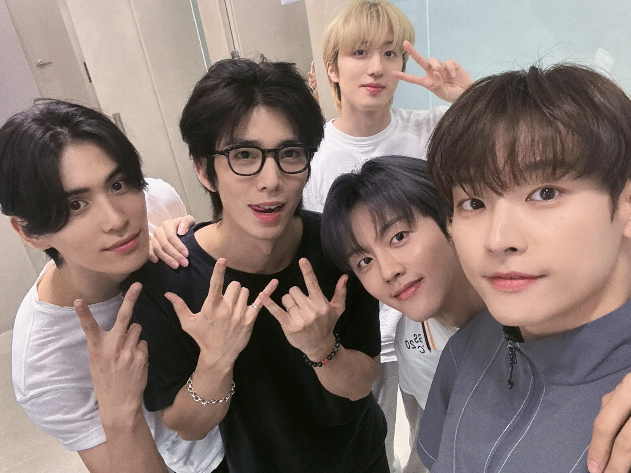 SF9 ปล่อยมินิอัลบั้ม FANTASY-min