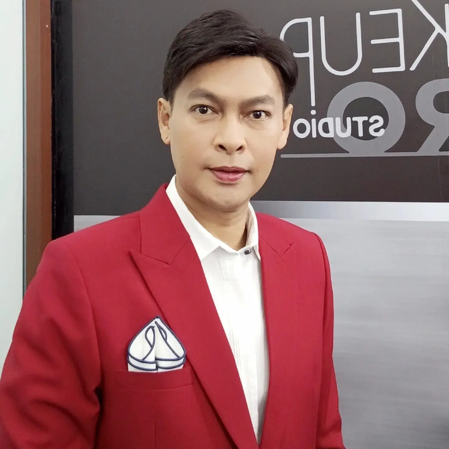 มนัส-ตั้งสุข-1-min