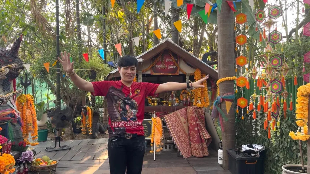 เลขธูปอาจารย์น็อตตี้ ตำหนักปู่ใหญ่ ล่าสุด หวยวันอังคาร 1 เมษายน 2568 (1)