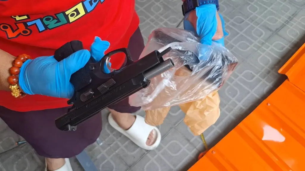 อดีตผู้ใหญ่บ้านยิงหลาน2