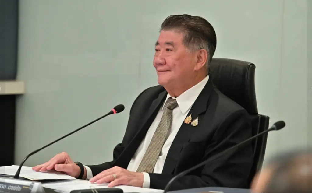 ภูมิธรรม เวชยชัย รมว.กลาโหม