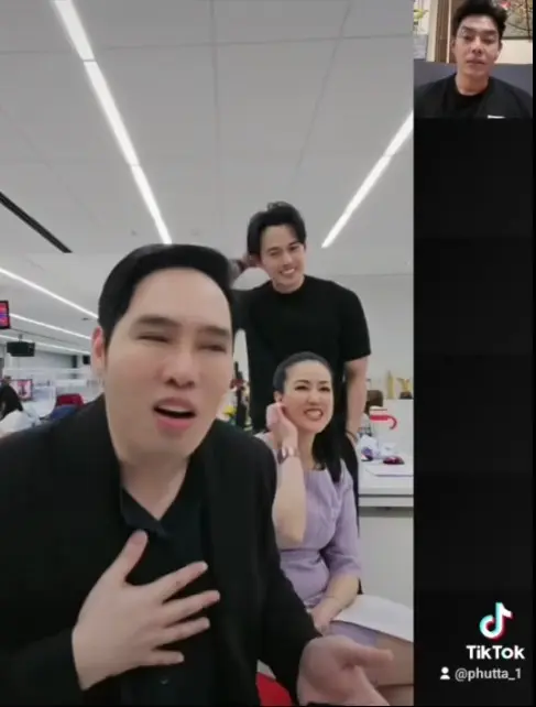 พุทธอาร์ตพศุตม์