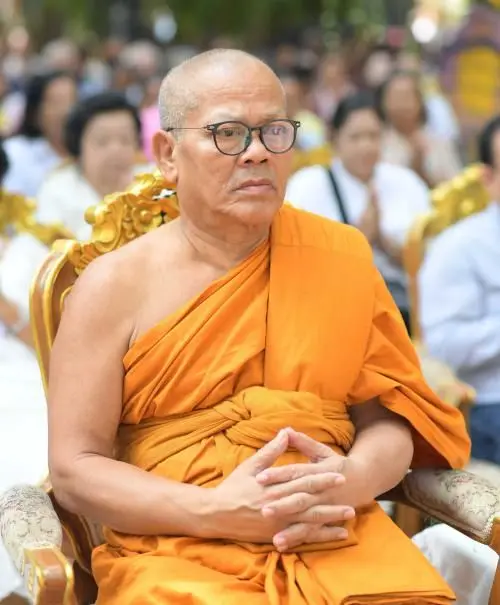 เจ้าอาวาสวัดไร่ขิง คือใคร เปิดประวัติ พระธรรมวชิรานุวัตร วัดไร่ขิง