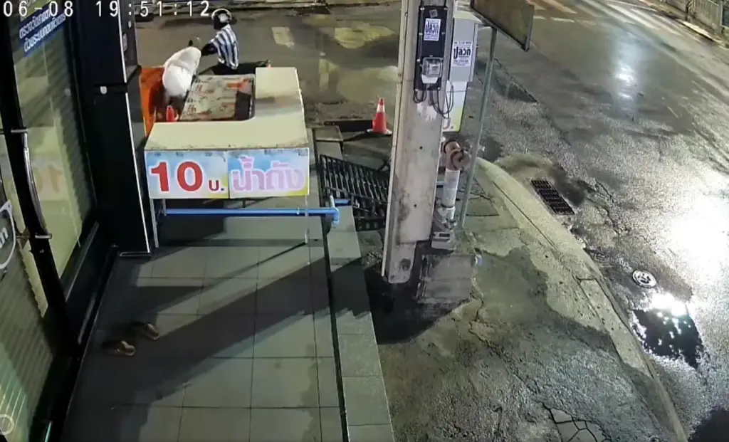 คลิปวางระเบิดปัตตานี โจรใต้ ป่วย ปัตตานี (1)