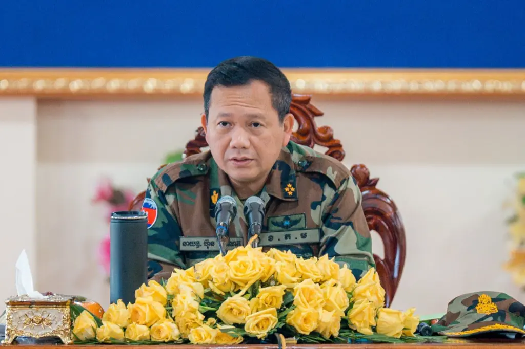 ฮุน มาเนต ส่งข้อความถึง ฝรั่งเศส ยืนยัน ไม่ถอนกำลังทหาร (2)