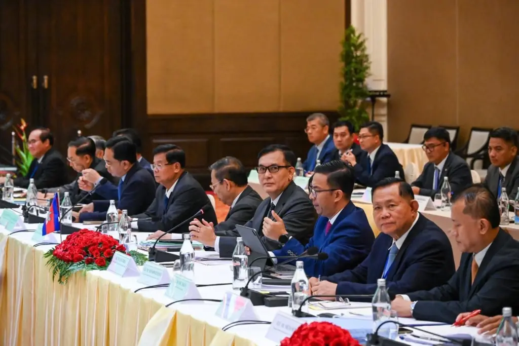 ประชุมJBCเขมรกลลวง2