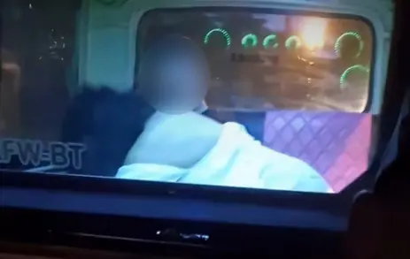 คลิปหลุดรัสเซีย เลียนแบบ TukTukPatrol ออรัลเซ็กซ์บนรถตุ๊กตุ๊ก (1)