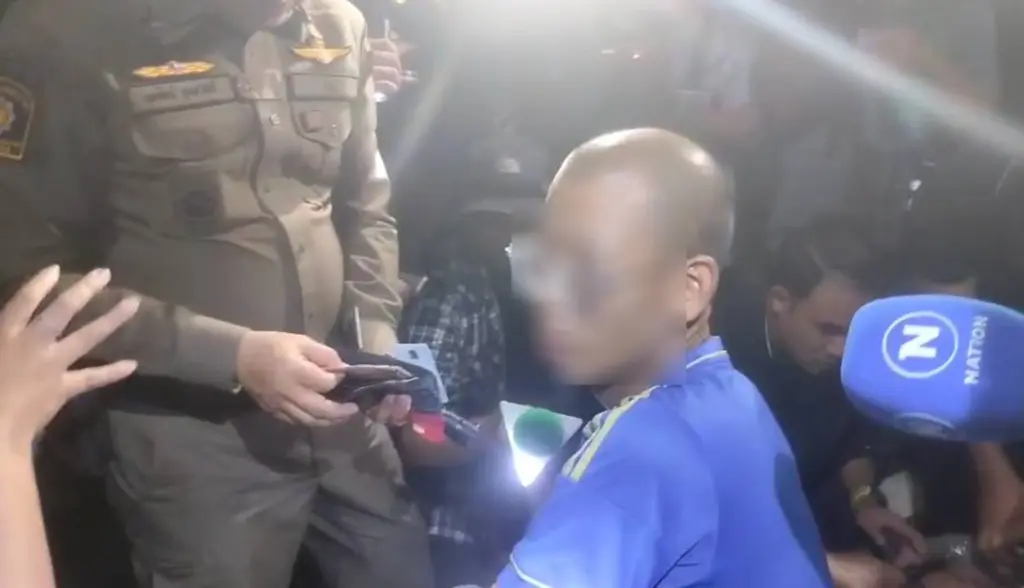 ลักทรัพย์หน้าผบช.น.3