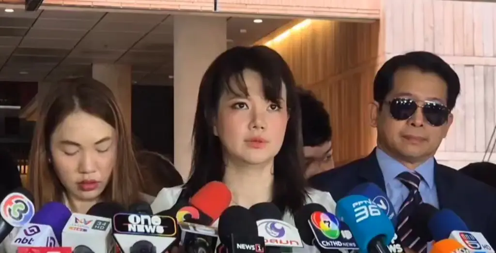 ขวัญสวล่วงละเมิด2