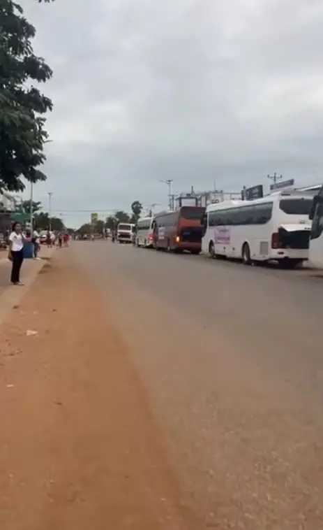 เขมรบุกตาเมือนธม