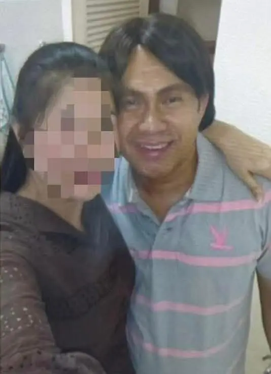 ทิดสฤษดิ์ใส่วิก1