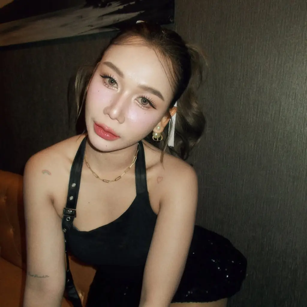 เฟิร์ส พรชิตา หนูเป็นคนไทย (4)