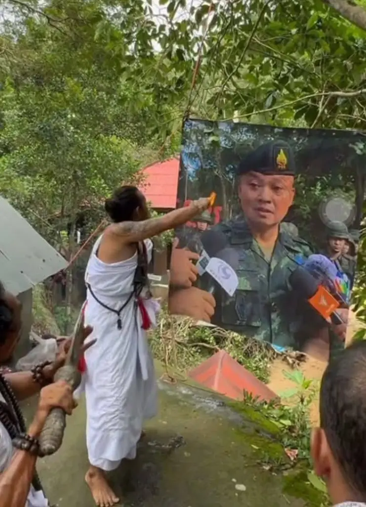 หมอผีเขมร (2)