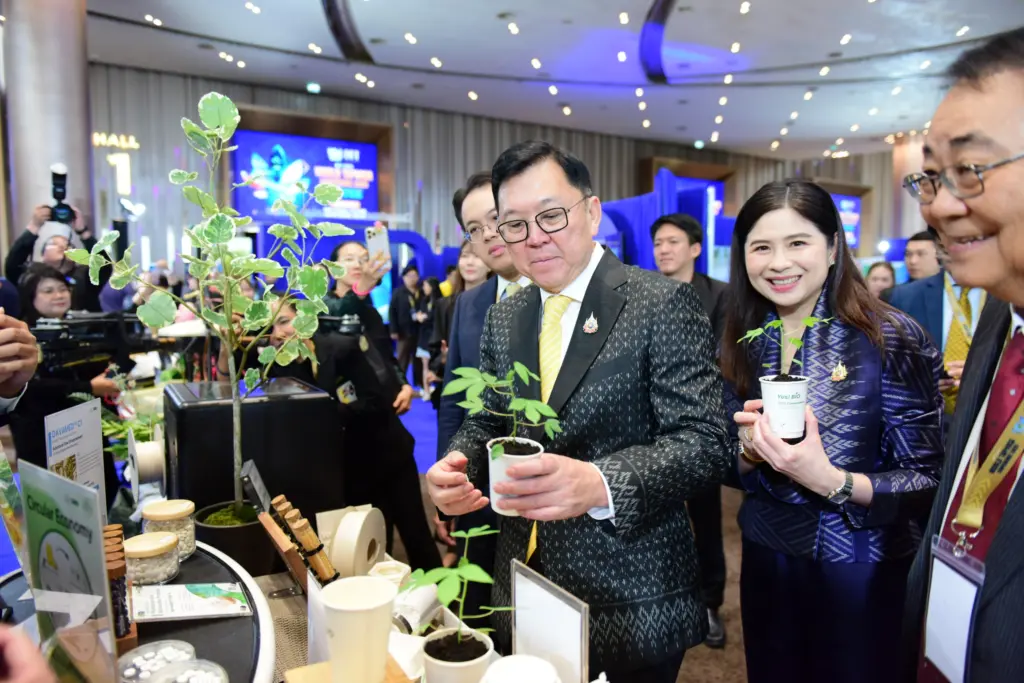 5.พาณิชย์พึ่งได้! “จตุพร” เปิดเวทีสัมมนามัน