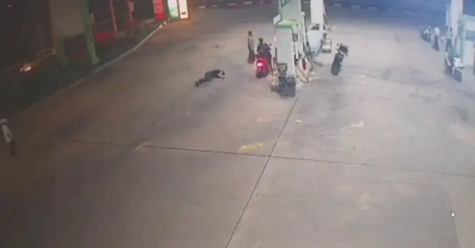 เป๊กผลิตออกรพ