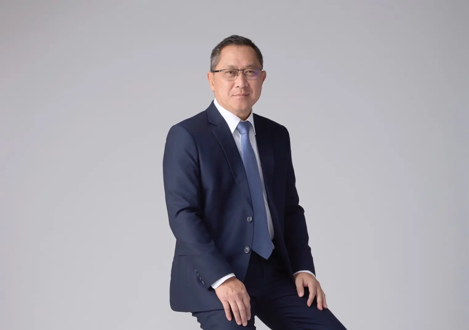 หม่อมหลวงปีกทอง