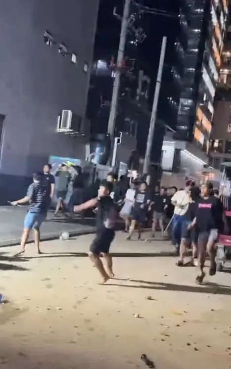 เขมรปะทะจีนเทา2