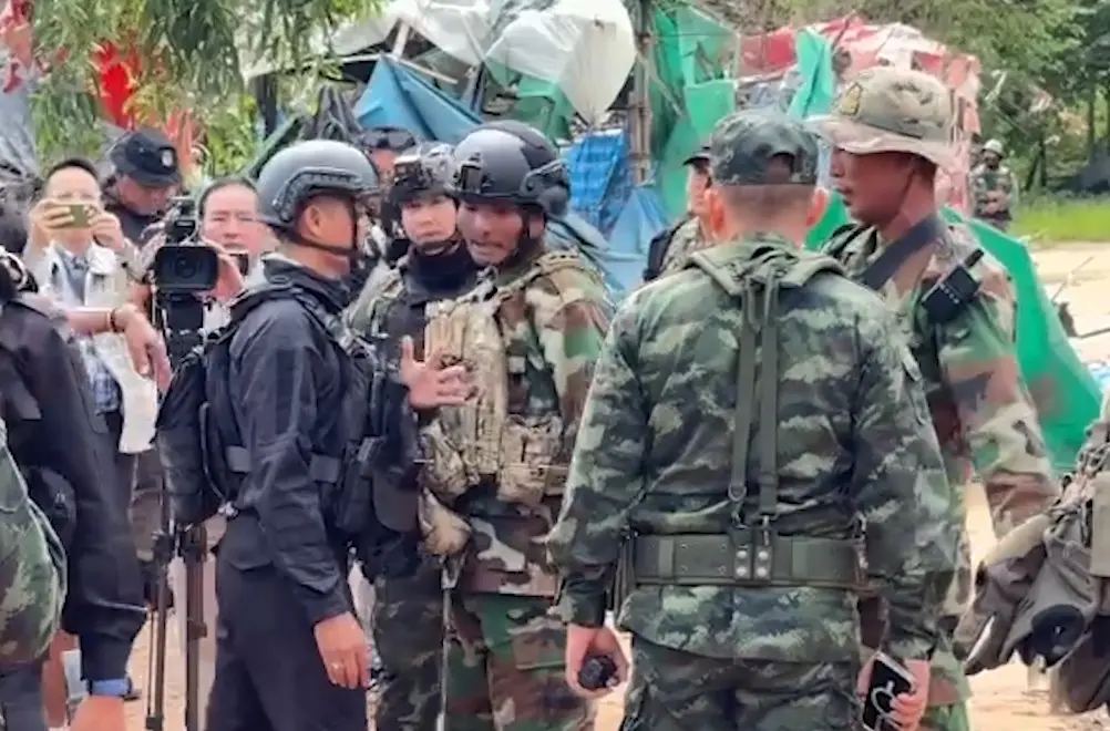 ทหารไทยทหารเขมร