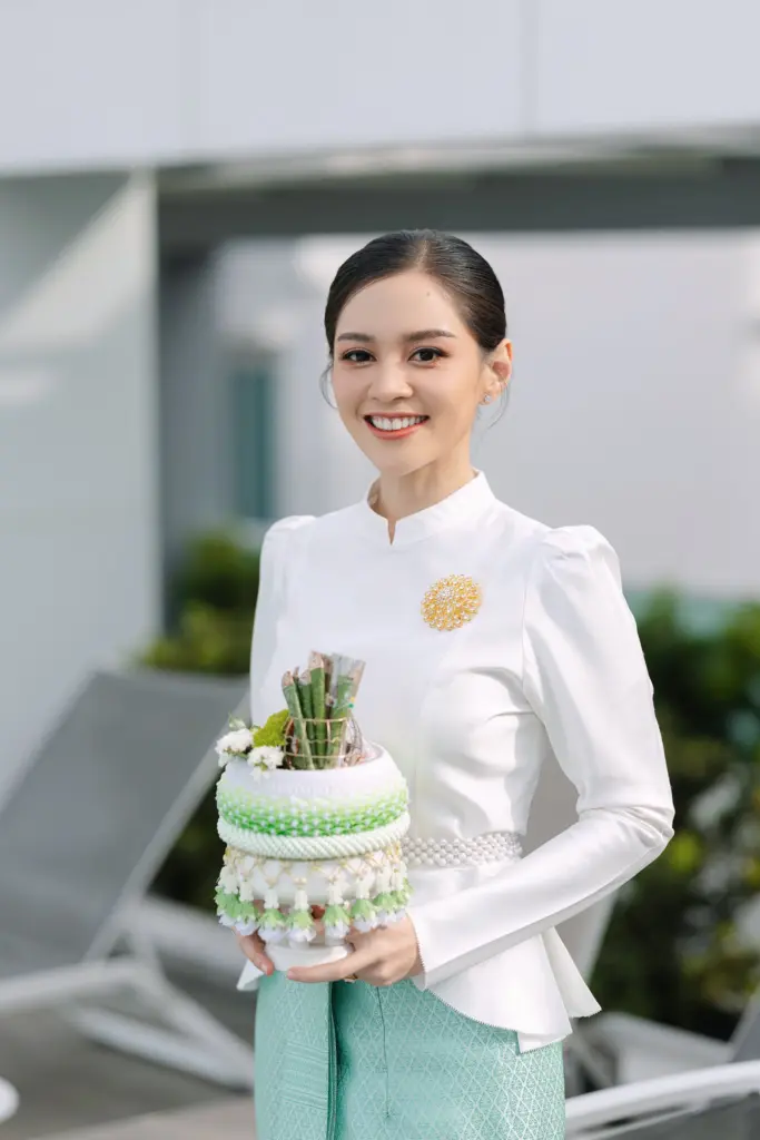 ผู้พันแป้ง พันตรีหญิง5