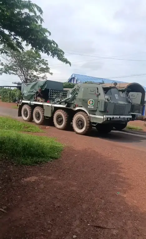 ทหารเขมรเสริมทัพ4