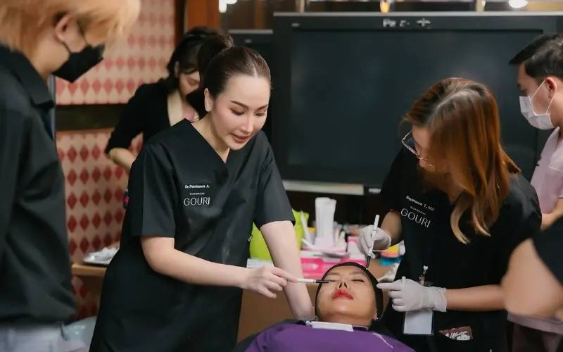 เทคนิคปรับรูปหน้า กับที่ RWC Clinic โดย แพทย์ผู้เชี่ยวชาญ (2)