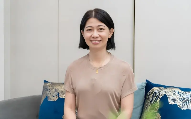 รีวิว RWC Clinic จากลูกค้าปรับลุค ปรับหน้า กับ หมอขมน (1)