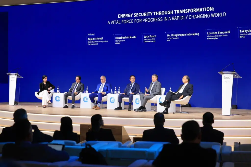 ดร.คงกระพัน ซีอีโอ ปตท. แสดงวิสัยทัศน์บนเวทีระดับโลก Gastech 2025 (4)