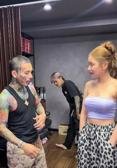 เบบี๋สัก