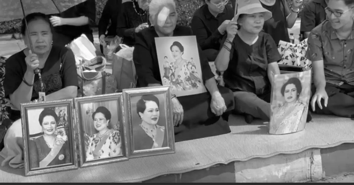 พสกนิกรพระพันปีหลวง (1)