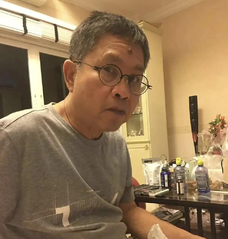 เด๋อตลก2