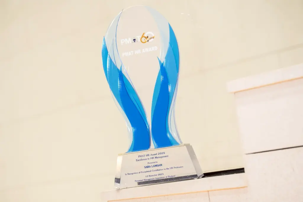 คุณสาระ ล่ำซำ คว้ารางวัล PMAT HR Award 2025 (3)