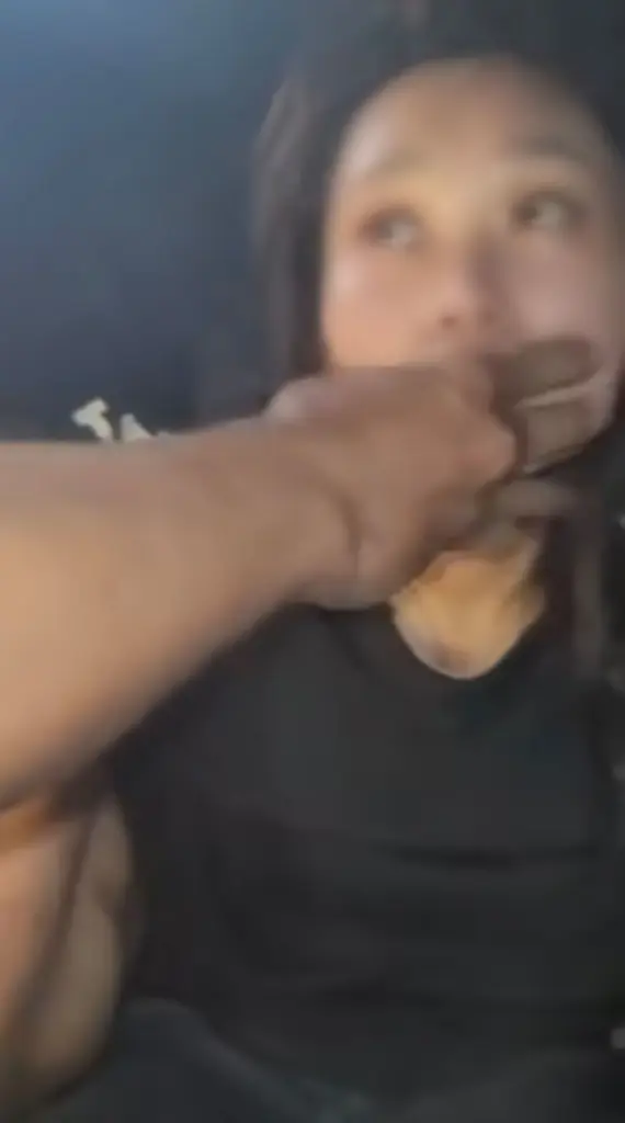 ลวนลามผู้ต้องหา