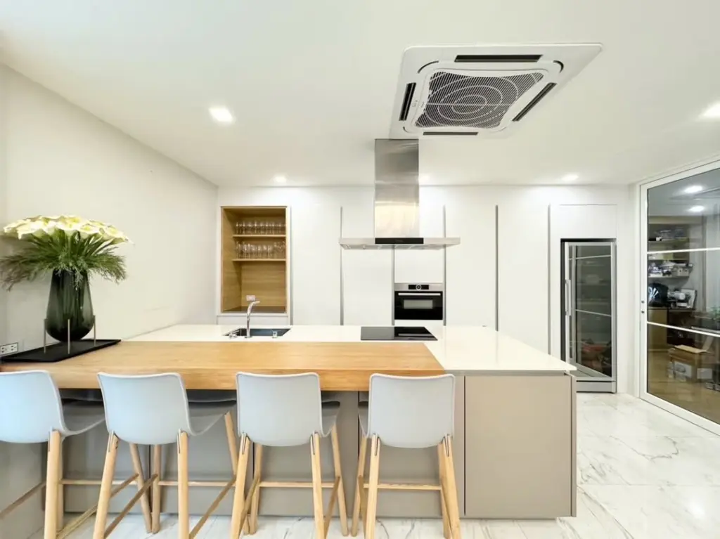 SaveClip App 584495864 18543519790044696 4238087504966162409 n