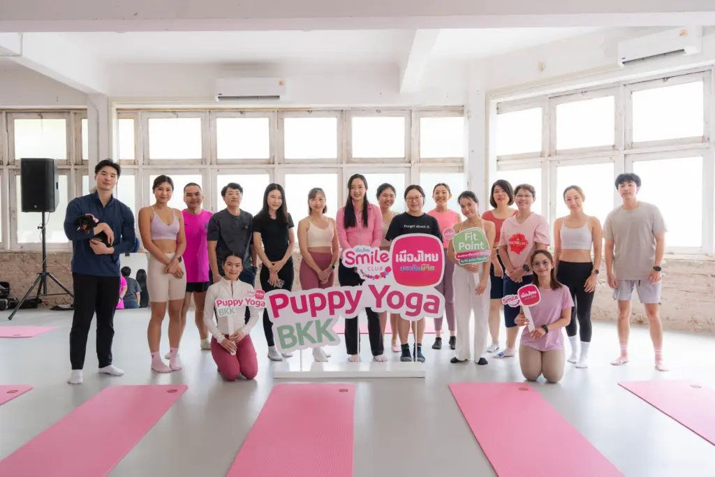 เมืองไทยประกันชีวิต จัดกิจกรรม PUPPY YOGA BKK ฮีลใจกับน้องหมา (9)