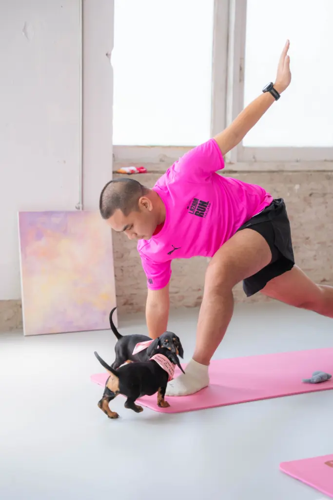 เมืองไทยประกันชีวิต จัดกิจกรรม PUPPY YOGA BKK ฮีลใจกับน้องหมา (11)